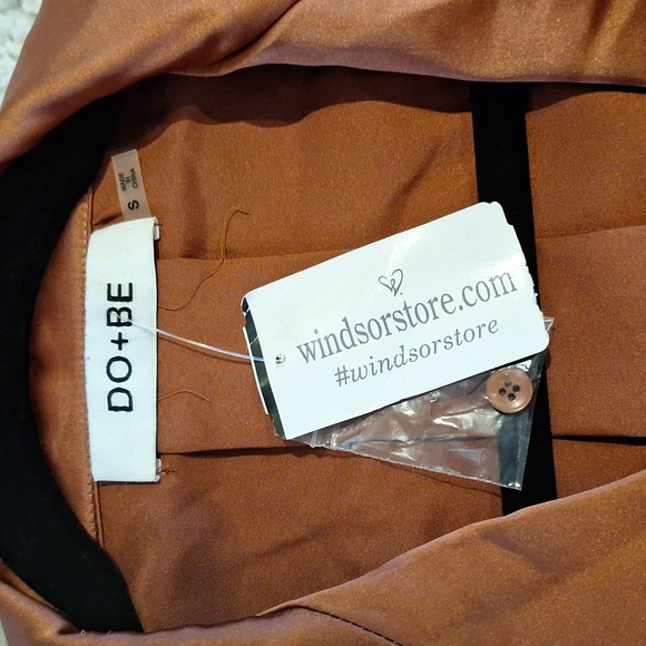 🆕️[S] DO+BE Rust color jumpsuit - Picture 9 of 16